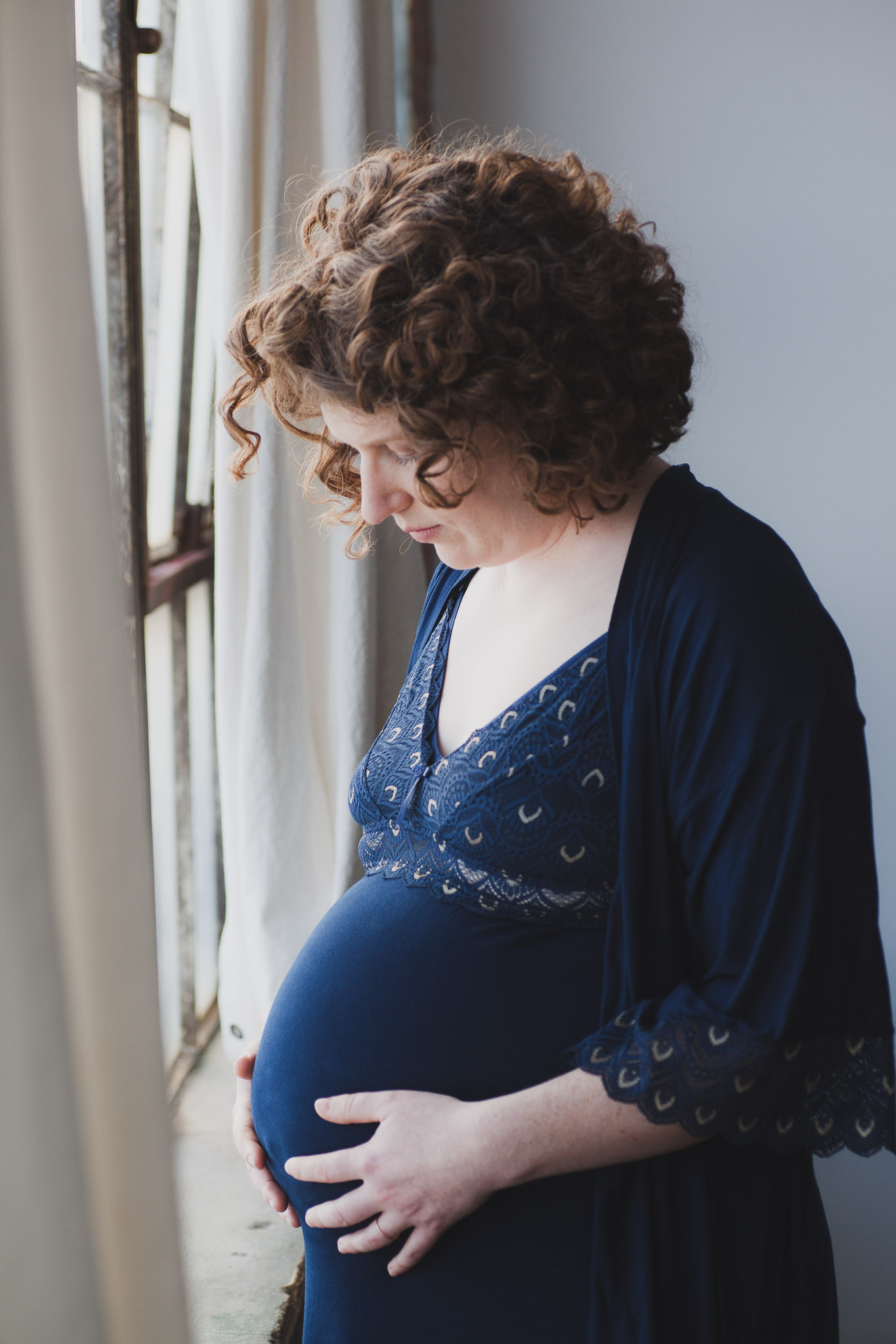 boudoir maternity photoshoot