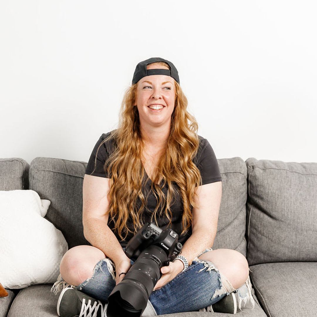 Contact Ontario photographer Sophia Lemon